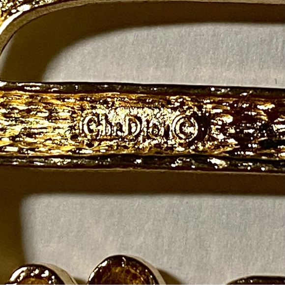 COPY - Vintage 1950’s CHRISTIAN DIOR Gold Plated Monogram LOGO Brooch. Germany.… - Picture 4 of 7